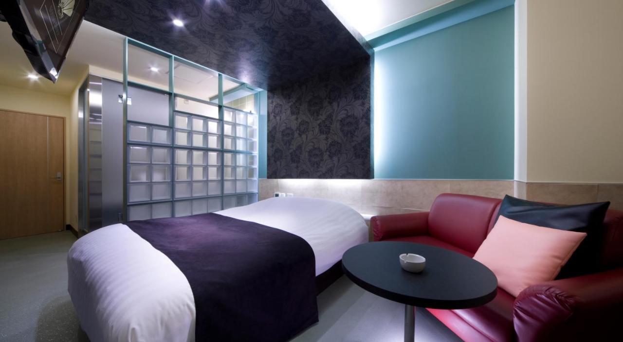Hotel Glow Yokkaichi (Adults Only) Экстерьер фото